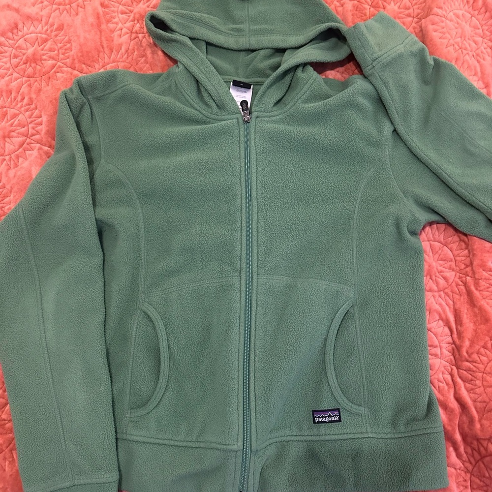 Women’s green Patagonia micro fleece size large
